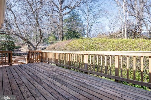 405 Pershing Dr, Silver Spring MD 20910-4341 exterior