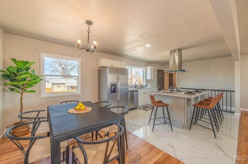 1513 Alexander Cir, Pueblo CO  81001-2024 exterior
