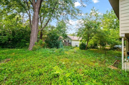 241 Fairwood Dr, Lemont IL  60440-2810 exterior