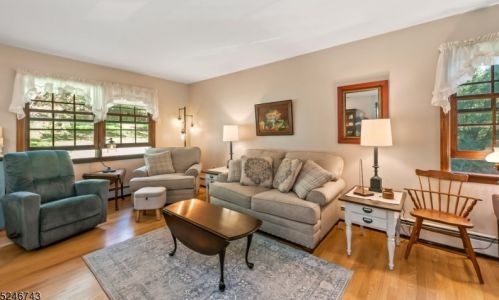 45 Gristmill Rd, Dover NJ  07869-2202 exterior