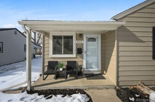 835 Oakland St, Denver CO  80010-4173 exterior