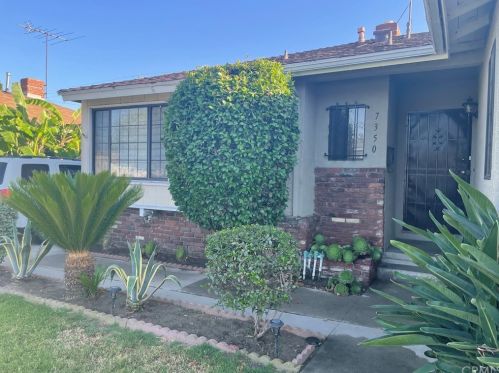 7350 Dinsdale St, Downey, CA 90240-3602