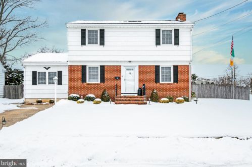 12 Mario Dr, Trenton, NJ 08690-1610