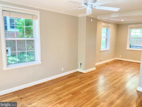 4639 30th Rd, Arlington VA  22206-1611 exterior