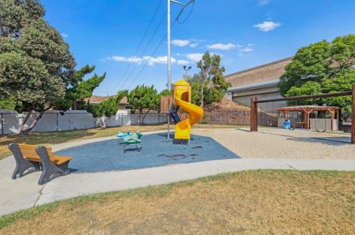 17011 Osage Ave, Torrance CA  90504-1023 exterior