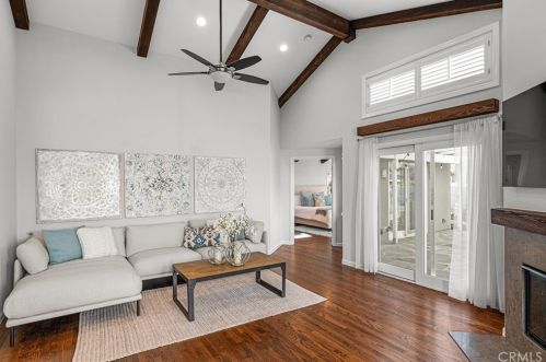 1205 Wendy Way, Manhattan Beach, CA 90266-4257