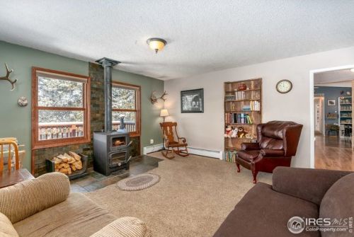 890 Fish Creek Rd, Estes Park CO 80517-5462 exterior