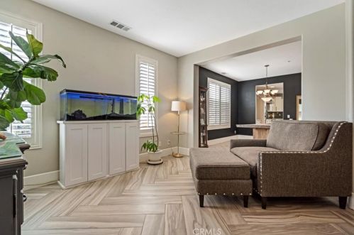 19445 Mi Casa Ct, Riverside CA  92508-6827 exterior