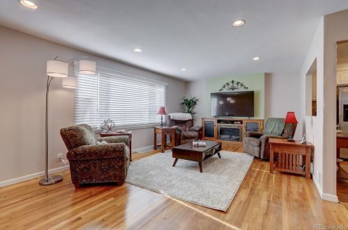 7809 62nd Ave, Arvada, CO 80004-5616