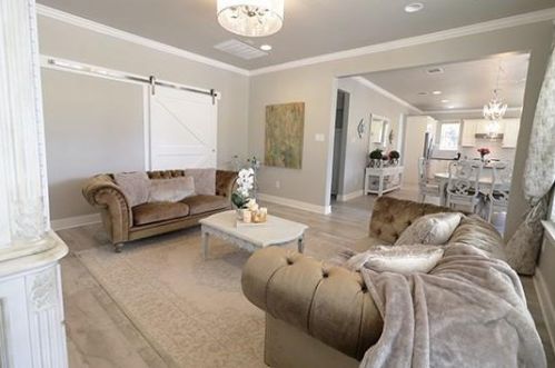109 Concord Cir, Austin TX  78737-9073 exterior