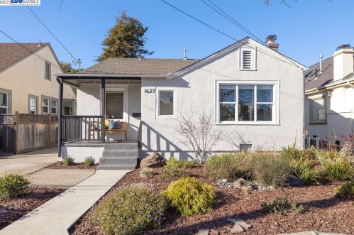 1627 Ward St, Berkeley, CA 94703-1827