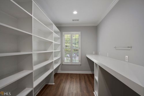 2108 Marann Dr, Atlanta GA  30345-3537 exterior
