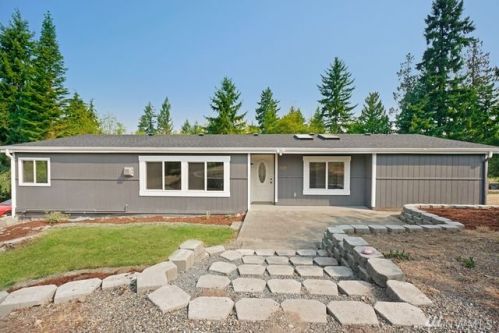 3211 162nd Avenue Ct, Sumner, WA 98391-9534