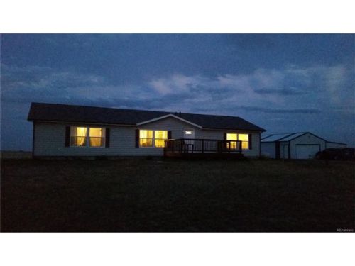 69300 Evans Pl, Byers, CO 80103-9436