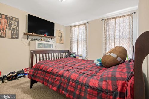 542 Orange St, Lancaster PA  17603-3669 exterior