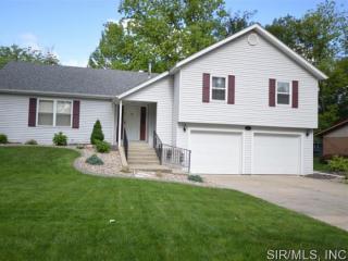 417 Jackson St, Mascoutah, IL 62258-1043