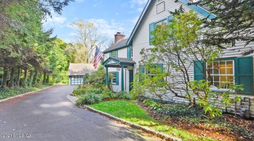 23 Parsonage Rd, Greenwich CT  06830-3919 exterior