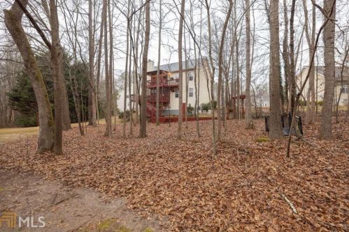 402 Birchfield Dr, Statham, GA 30666-1667