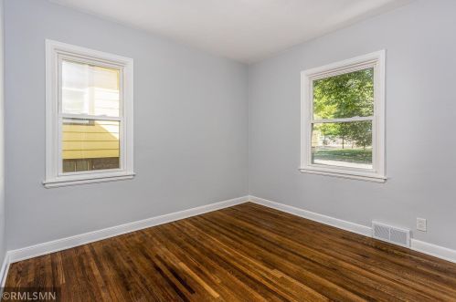 1454 Hague Ave, Saint Paul MN  55104-6703 exterior