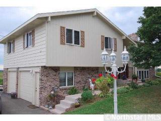 7250 170th St, Hastings, MN 55033-9215