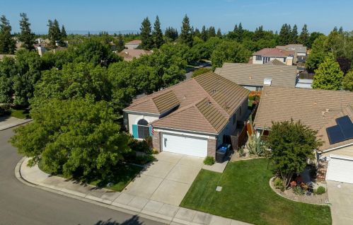 3321 Southgrove Ave, Modesto, CA 95355-9634