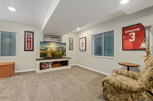 80 Newbern Way, Aurora CO  80018-1728 exterior