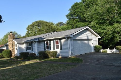 2044 Merle Dr, Conyers GA  30013-1830 exterior