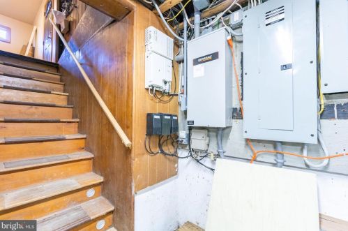 36 Nelson Ridge Rd, Princeton NJ  08540-7436 exterior