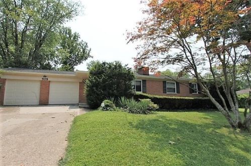 513 Elm Dr, Cincinnati, OH 45255-5003