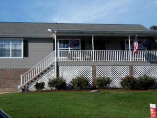 8465 Bay Run Dr, Hixson, TN 37343-1488