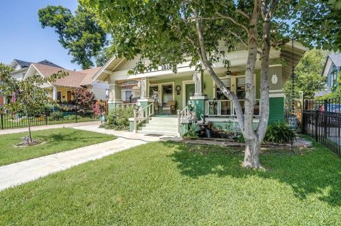 1510 Fairmount Ave, Fort Worth TX  76104-4234 exterior