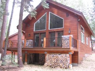 57983 Fox Dr, Springville, CA 93265-9495