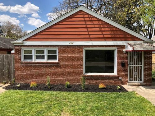 210 Washington St, Glenview, IL 60025-5028