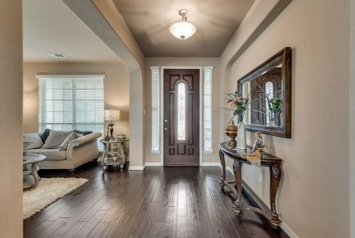 1500 Grassy View Dr, Fort Worth TX  76177-7550 exterior