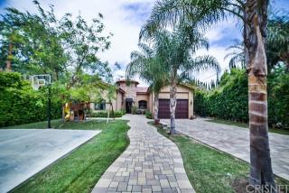 6040 Calvin Ave, Los Angeles, CA 91356-1115