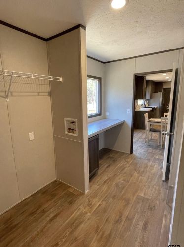 2462 Blocker Rd, Marshall TX 75672-3720 exterior