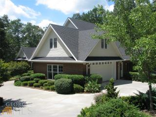 89 Indian Ridge Rd, Hartwell, GA 30643-6521