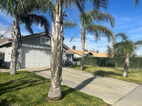 2580 Buena Vista Dr, Rialto, CA 92377-3625
