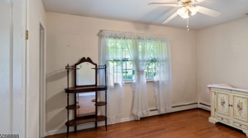 31 Washington Ave, Princeton NJ 08540-8406 exterior