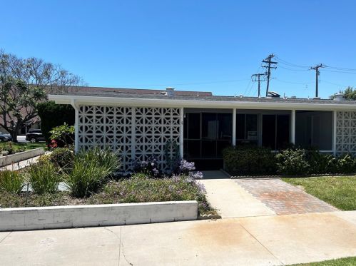 13660 El Dorado Dr, Seal Beach, CA 90740-3892