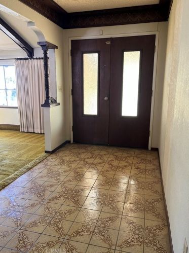 383 24th St, Upland, CA 91784-8326