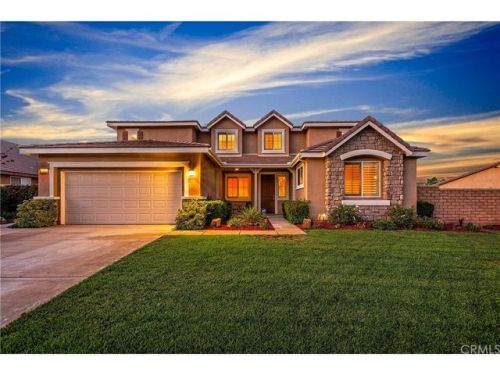 12826 Granite Pass Rd, Riverside, CA 92503-8433