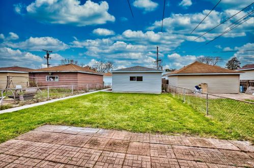 2334 Highland Ave, Forest View IL  60402-2414 exterior