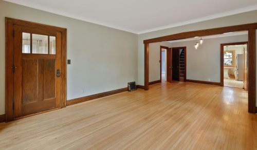 2301 Benjamin St, Minneapolis MN  55418-4001 exterior
