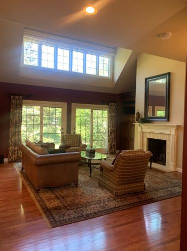 702 Kenmare Dr, Willowbrook, IL 60527-7030