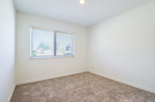 2491 Royal Ave, Simi Valley CA 93065-4765 exterior