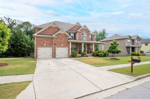 225 Homestead Way, Porterdale, GA