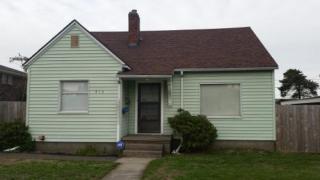 413 56th St, Tacoma WA  98408-6428 exterior