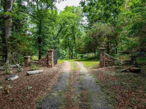 2411 Lebanon Church Rd, Jefferson GA  30549-5951 exterior