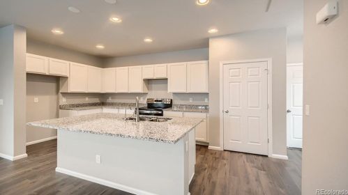23890 34th Ave, Denver CO  80019-5304 exterior